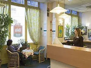 B&B Hotel Marseille Centre Vieux Port 3*,  Fransa